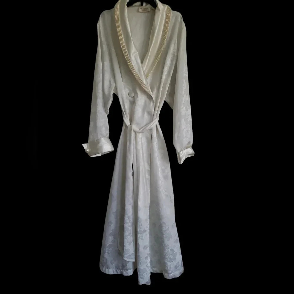 Victoria's Secret Vintage gold Label, floral sleepwear print maxi robe size  M/L